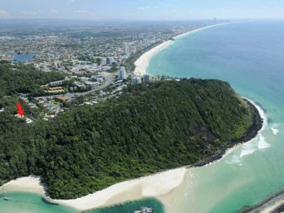 Burleigh-Head-National-Park-Source-prdpalmbeach.com .au 